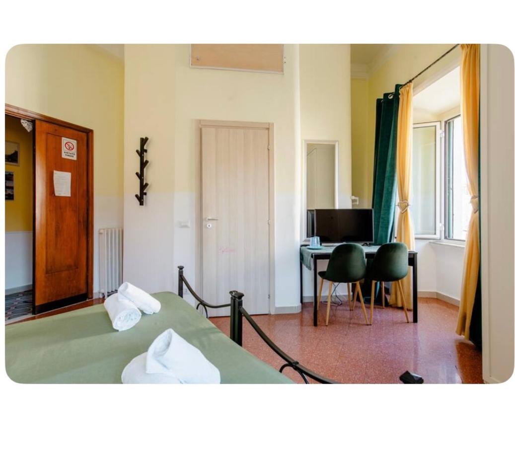 Glam Sm Maggiore Guest House Rom Eksteriør billede